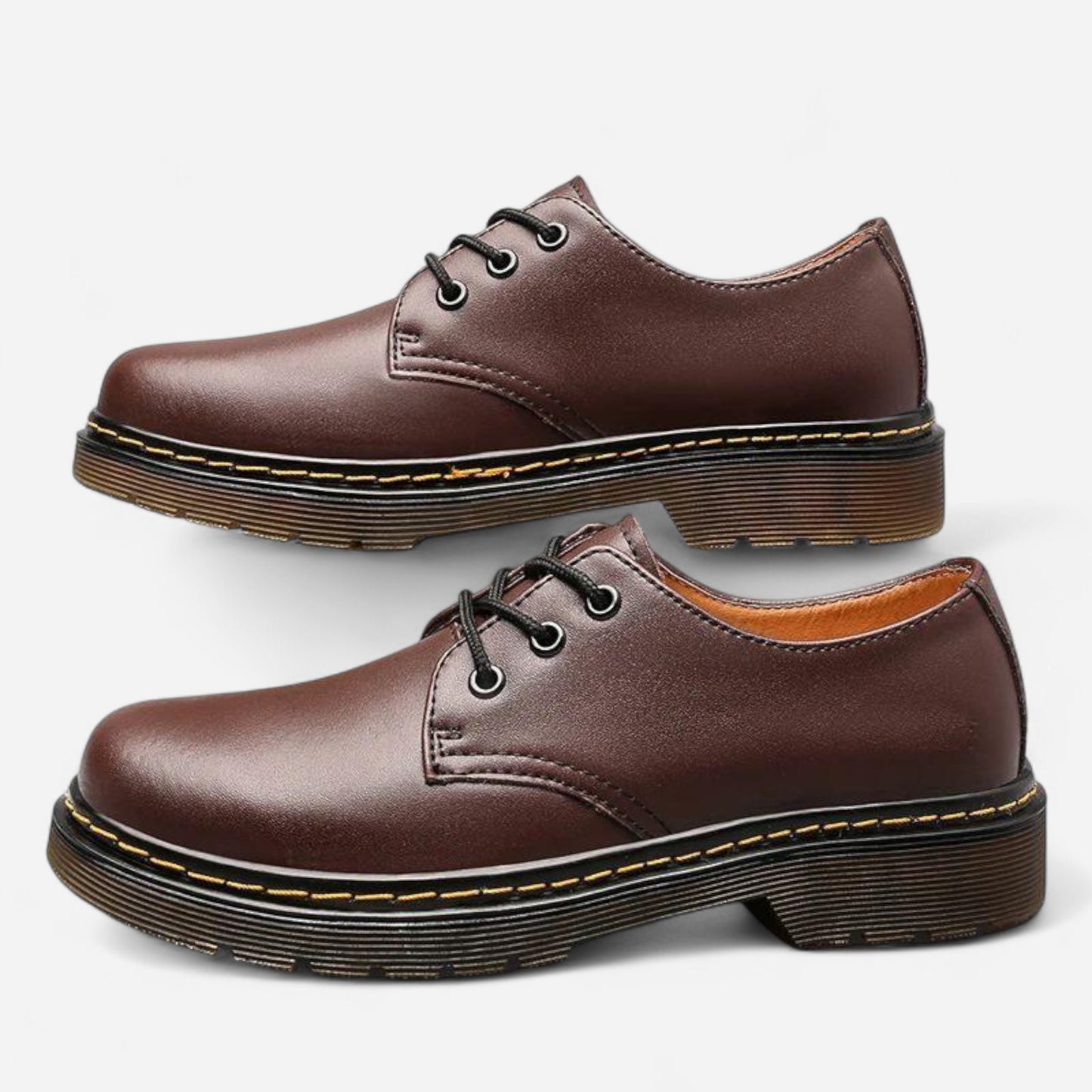 Chaussures Oxford pour hommes - Cuir lisse, coupe classique, élégance intemporelle