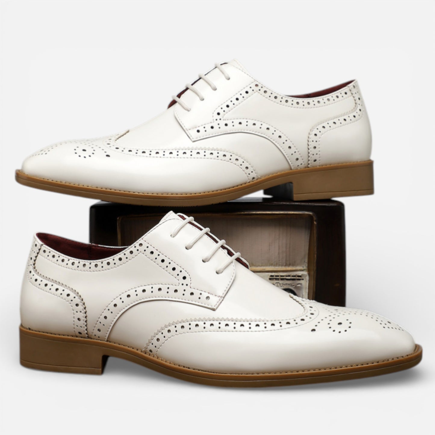 Cambridge - Chaussures de ville en cuir brogue élégantes