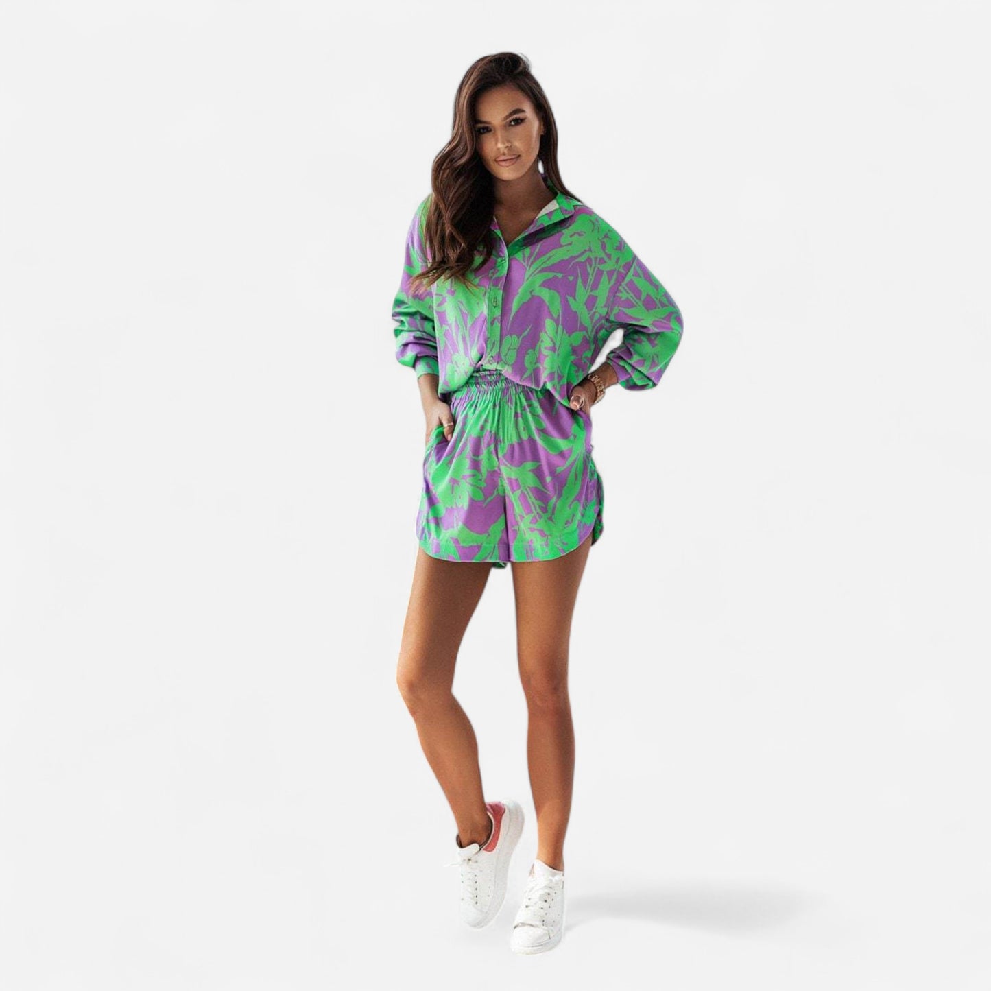 Ensemble Chemise Boutonnée et Shorts - Imprimé Éclatant, Tissu Léger pour Été Casual
