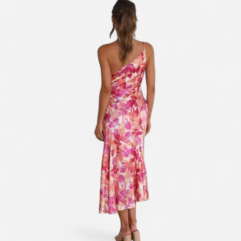 Québec Élégance Dress Paulina - Robe Ajustée Élégante pour Toutes Occasions