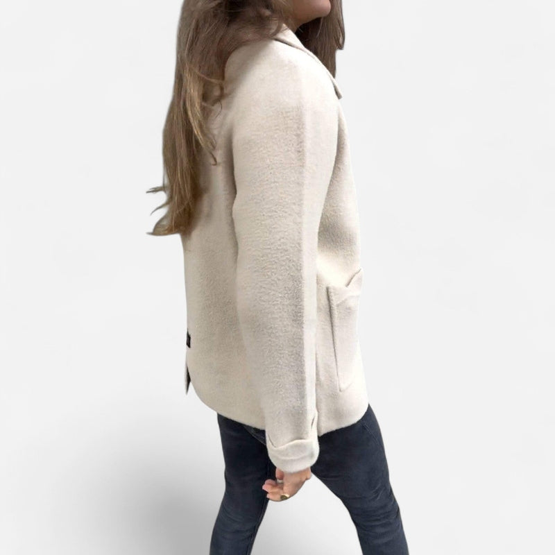 Québec Élégance Jacket Nina - Veste cardigan élégante en laine douce