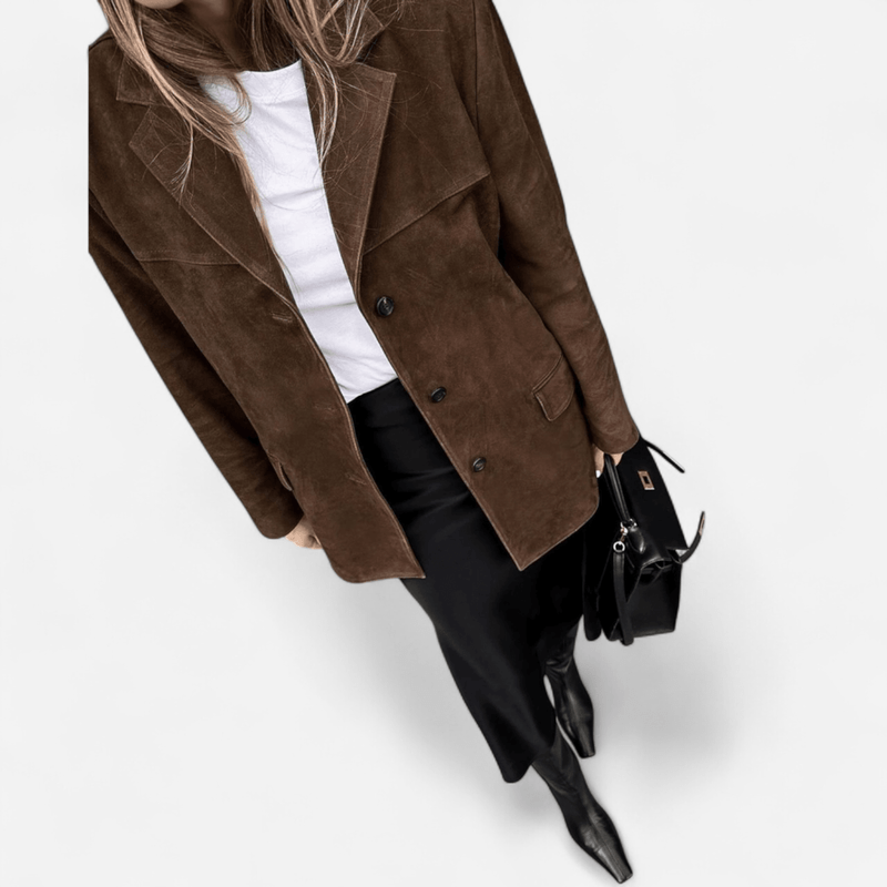 Québec Élégance Jacket Suzy - Élégant blazer en daim avec fermeture à bouton