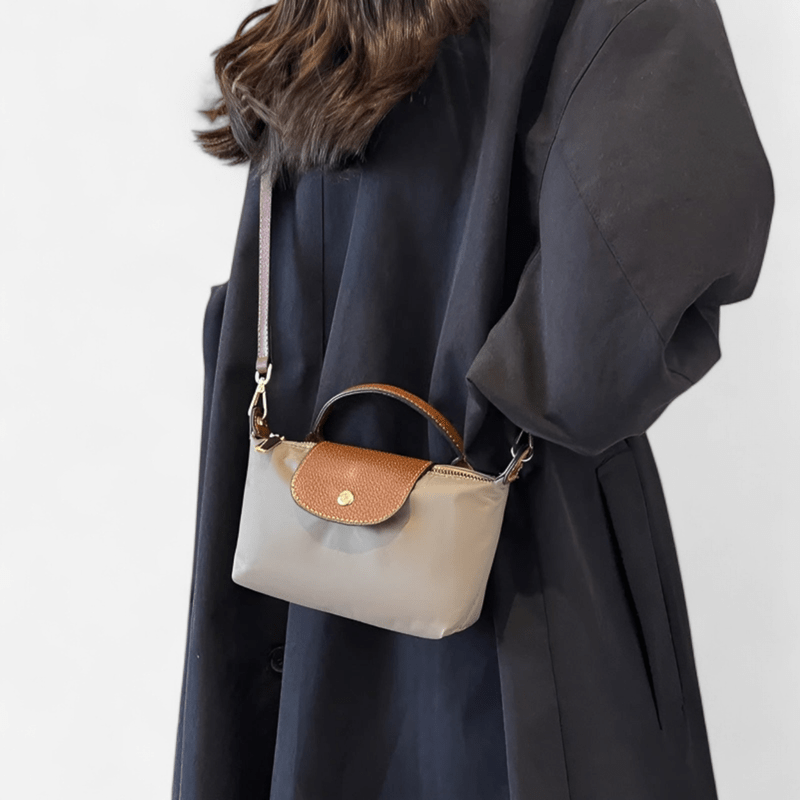 Québec Élégance Leather bags Elly - Sac Dussel élégant en cuir pour toutes les occasions