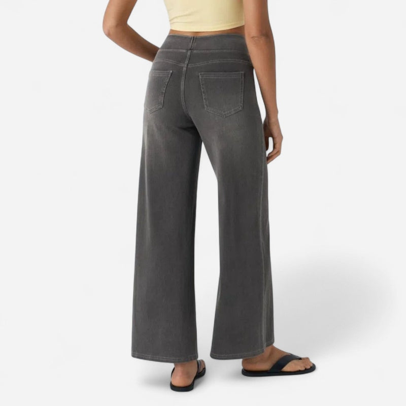 Québec Élégance Women Pants & Shorts Ainsley - Jeans Confortables à Jambe Large pour un Style Élégant