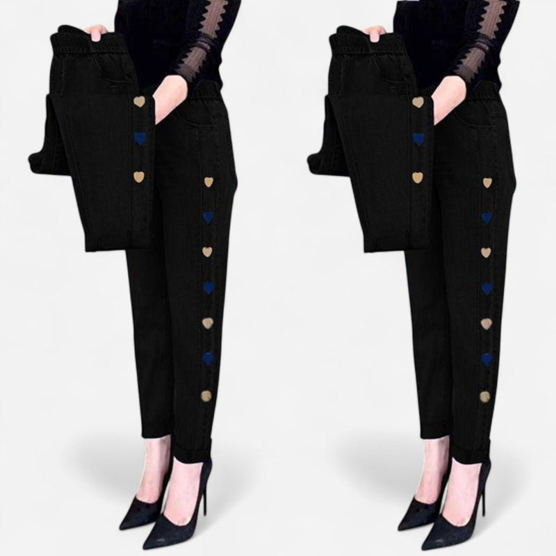 Québec Élégance Women Pants & Shorts Soraya - Jeans Élastiques Brodés pour un Confort Élégant
