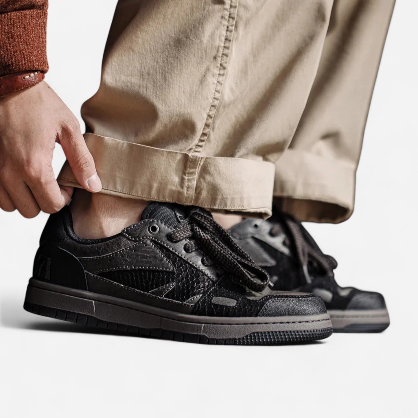 Black Mamba - Sneakers en Cuir de Serpent Unique et Élégantes