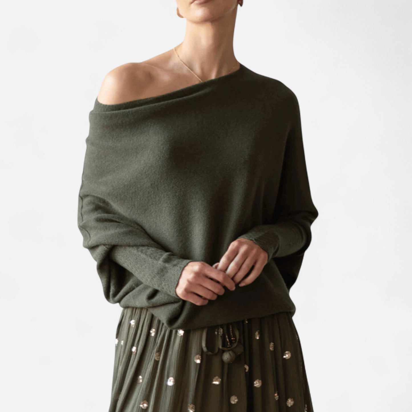 Jennifer Pull Asymétrique à Épaule Découverte pour Femmes - Élégance et Confort Moderne