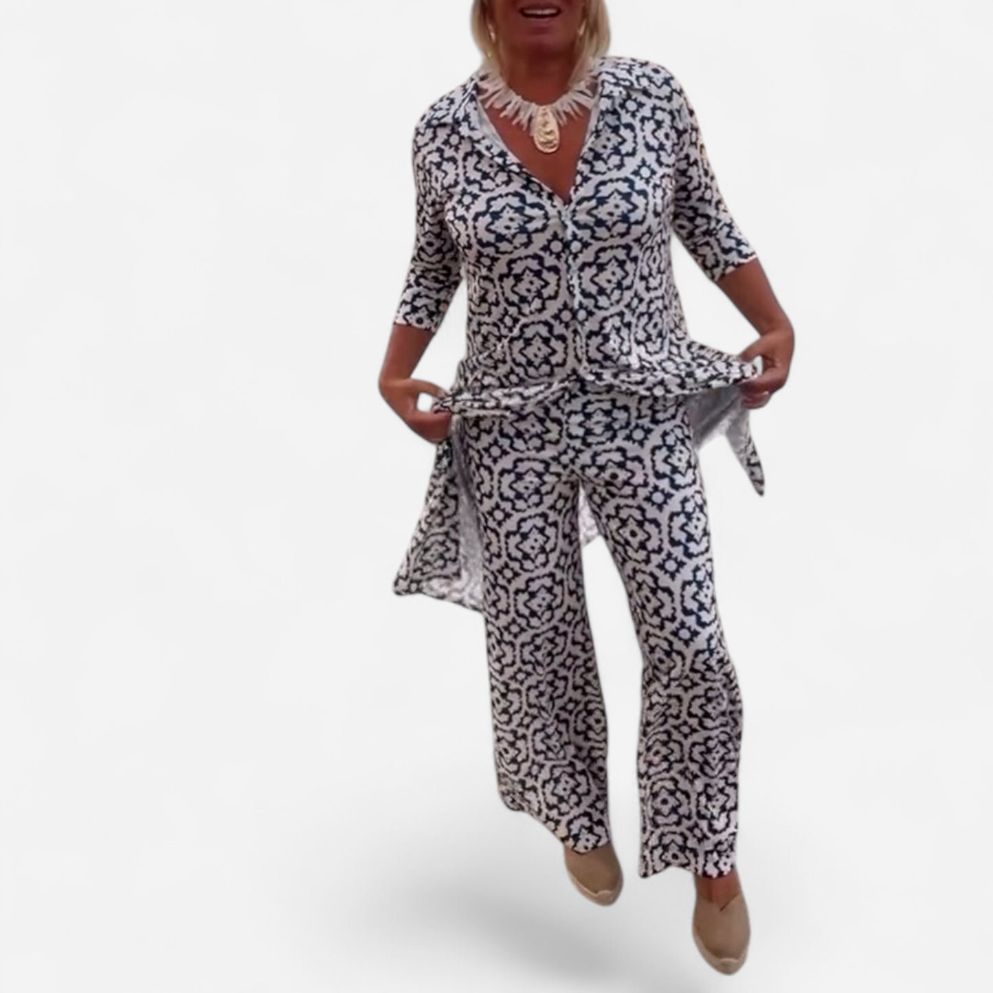 Livia - Ensemble Vintage Imprimé avec Revers Élégants et Boutons Chic