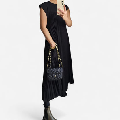 Karensa - Robe intemporelle et confortable pour toutes occasions
