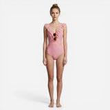 Maillot de bain femme une pièce à volants et décolleté en V rayé