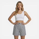 Shorts taille haute pour femmes à rayures et bouton avant