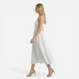Robe midi A-line style Ascot pour invitée de mariage élégante
