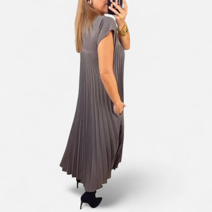 Karensa - Robe intemporelle et confortable pour toutes occasions