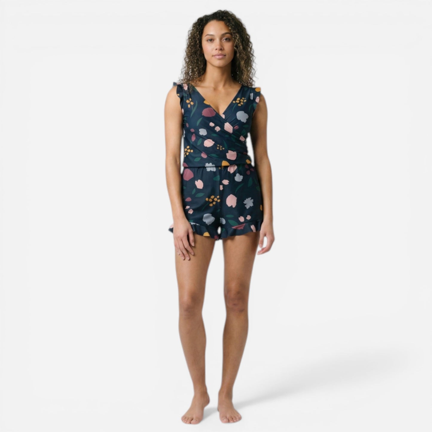 Combinaison courte femme avec volants, décolleté en V, été chic