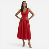 Robe midi femme élégante à décolleté en V, bretelles et jupe évasée