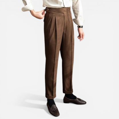 Pantalons élégants pour hommes avec plis et réglages latéraux