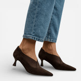 Elara Talons en Suède - Élégance et Confort pour Toutes Occasions