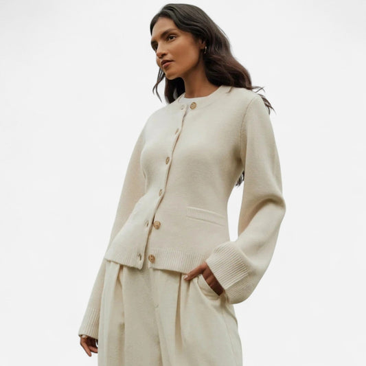 Québec Élégance Cardigan Camille - Cardigan Élégance en Maille pour un style raffiné
