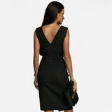 Québec Élégance Dress Fresia - Robe Élegante Ajustée à Col V pour un Style Chic