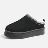 Québec Élégance Shoes Jasmine - Pantoufles douillettes en daim avec doublure en laine