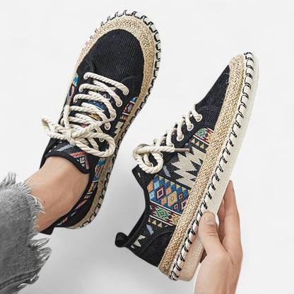 Québec Élégance Shoes Sky - Sneakers nomades aztèques alliant confort et style