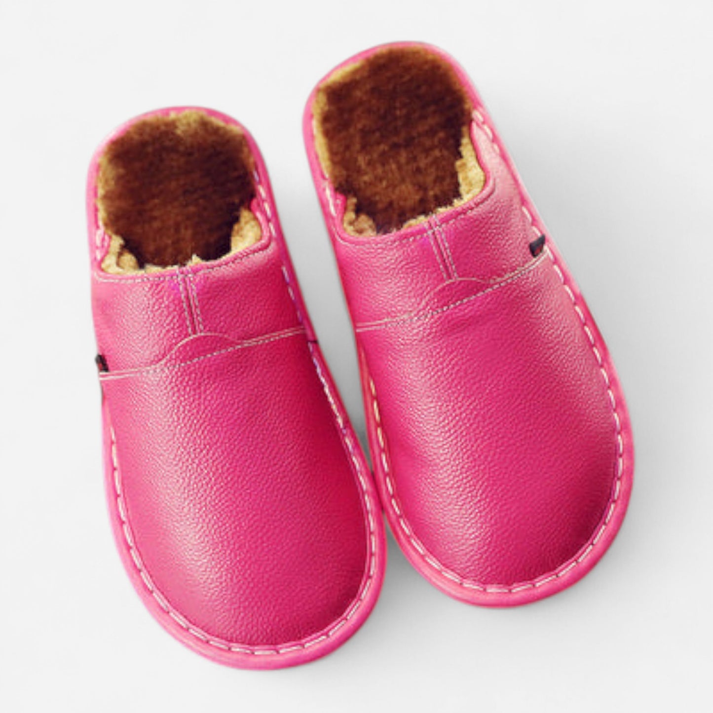 Pantoufles en cuir imperméables - Confort et élégance durable