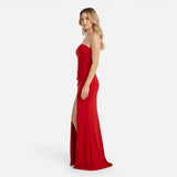 Robe de soirée longue ajustée sans manches à fente élégante