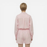 Ensemble chic femme : cardigan et short assortis élégants