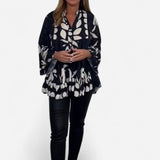 Alix - Blouse Élégante à Manches Évasées et Col V Chic