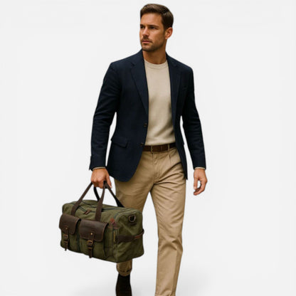 Victor | Sac de Voyage Highland - Élégance et Praticité pour Aventuriers